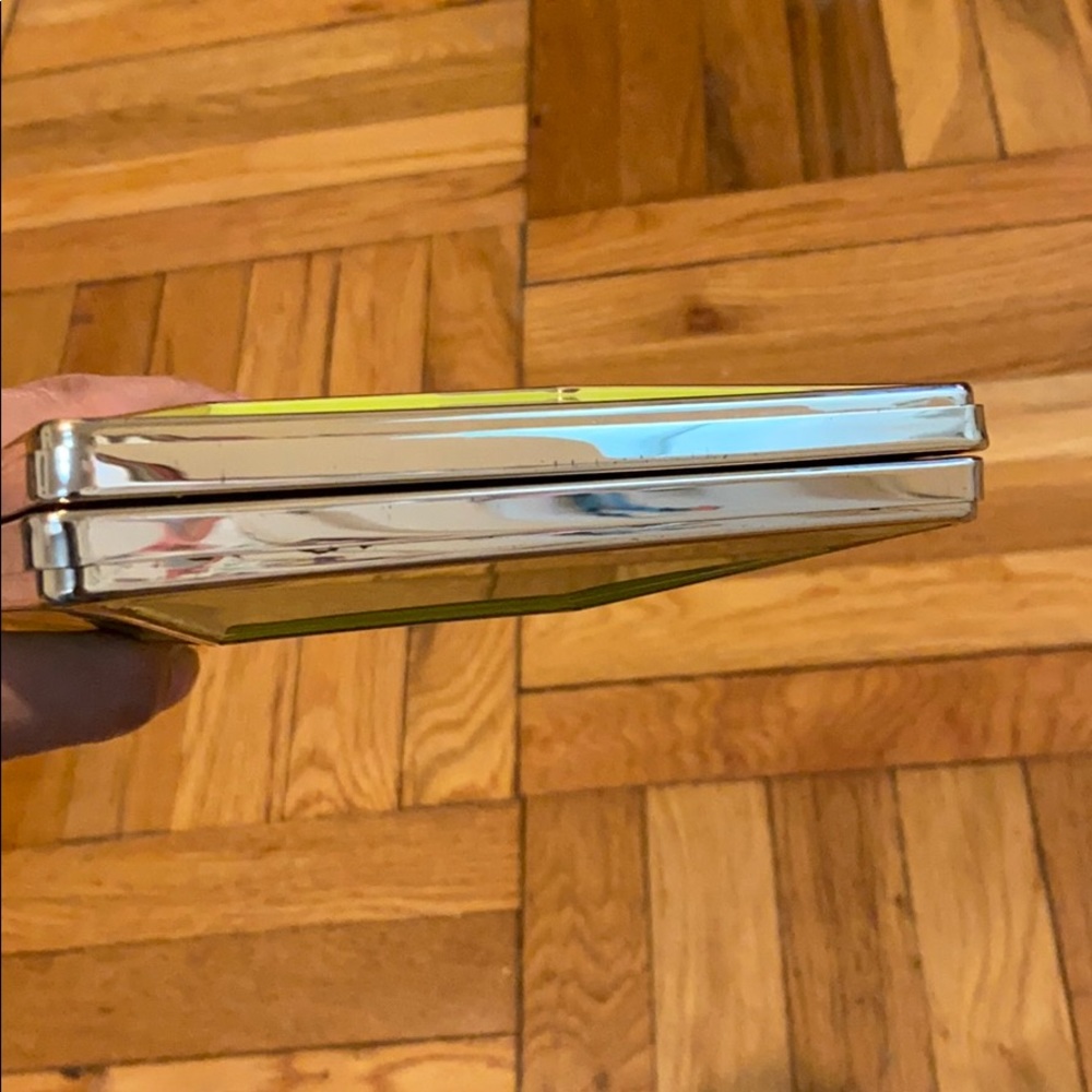 Kate Spade ♠️ lime green & gold clutch or purse - Picture 10 of 11